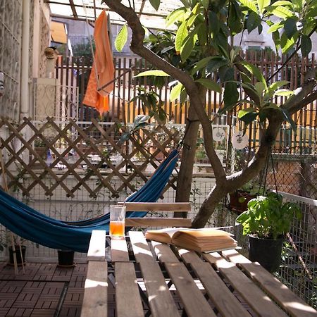 La Casa Del Nespolo, 2 Terrazzi E 2 Bagni In Centro Apartment เนเปิลส์ ภายนอก รูปภาพ